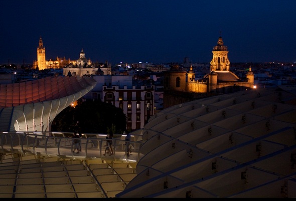 metropol parasol seville at night