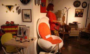 Holala! is Best Vintage Clothing  and Furniture Shop in Barcelona, Spain